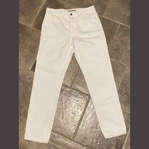 Zara White Mom Jeans Straight Leg Distressed High Waist Button Fly Size 4